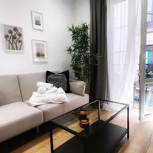 https://ronda-apartamento-reformado-en-casco-viejo.basquecountryhotels.org
